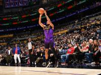 开云体育官方网站-湖人客场击败篮网取得近期第三胜