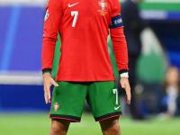 开云体育-葡萄牙足球运动员在点球大战中胜出