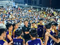 开云体育官网-关于篮球比赛现场粉丝饱受热情感染的信息