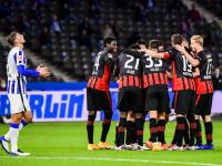 开云官网-多特蒙德主场失利，德甲冠军梦或将破灭