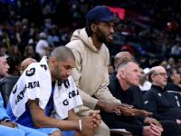 开云体育在线-快船客场战胜国王，取得八连胜