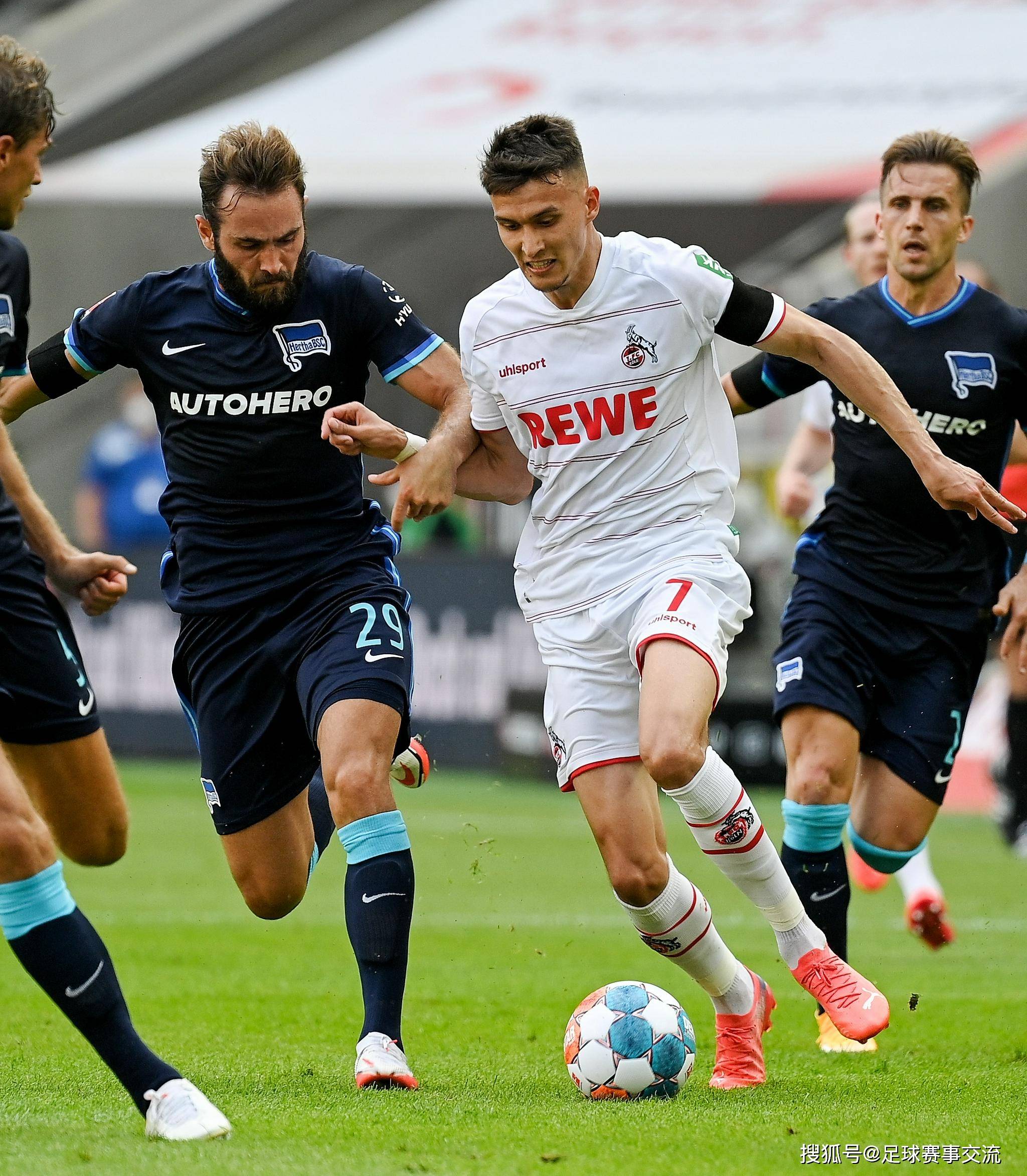 雷恩队主场大胜特鲁瓦，斩获三分利