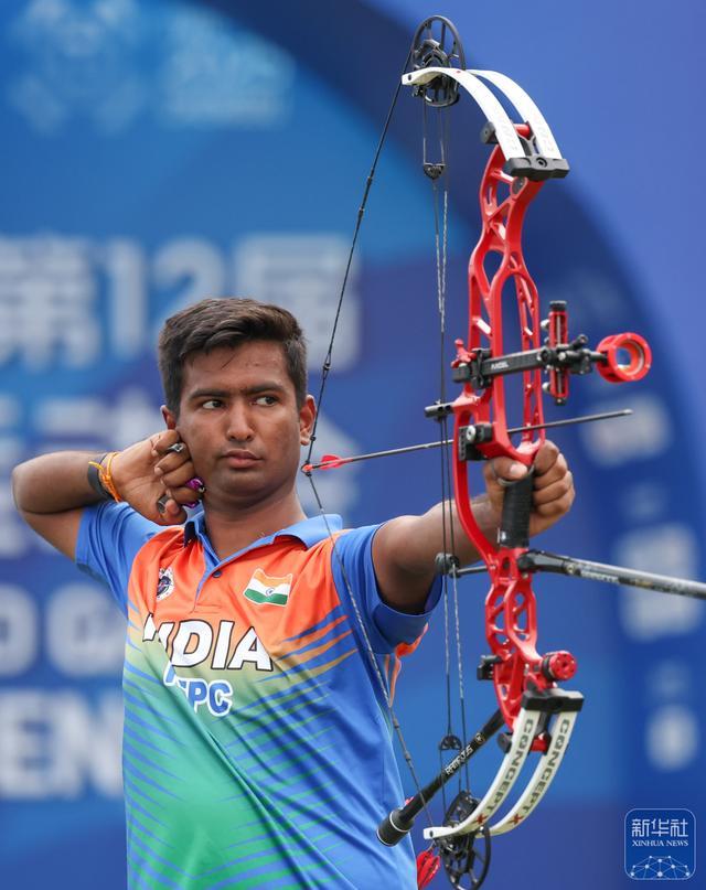 荷兰选手在射箭比赛中创造新纪录 荷兰选手在射箭比赛中创造新纪录