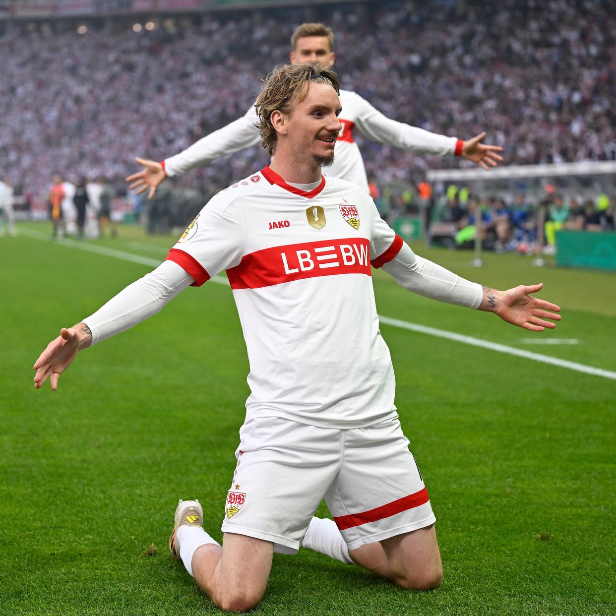 德国美女足球队连战连胜斩获胜利