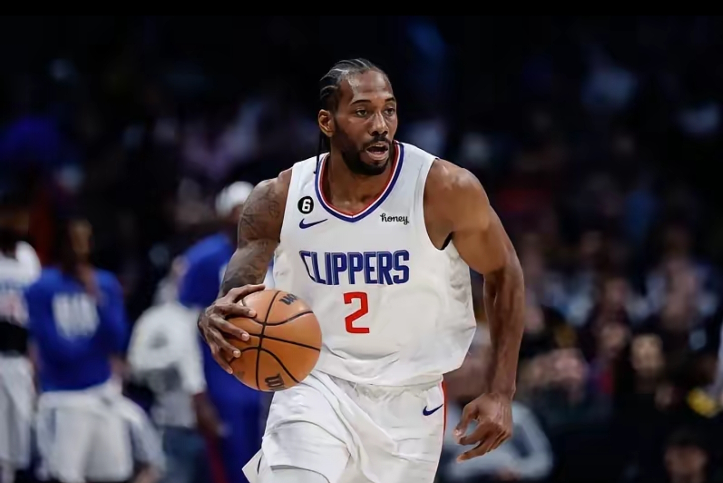 奥赛尔球员有伤在身,球队战绩或受到影响 奥赛尔球员有伤在身,球队战绩或受到影响