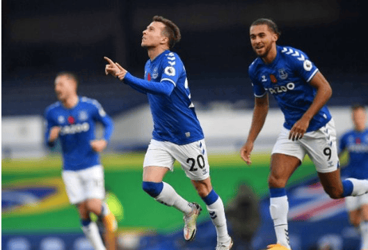 埃弗顿备战役,主帅领队调整战术的简单介绍 埃弗顿备战役,主帅领队调整战术的简单介绍