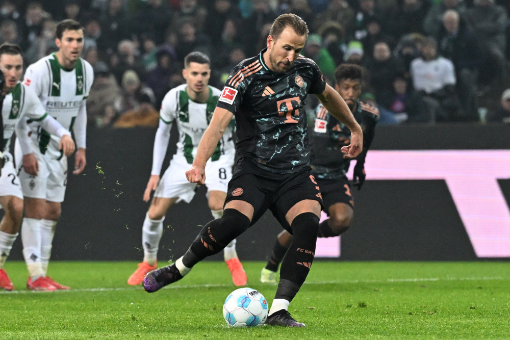 拜仁慕尼黑力克门兴，继续领跑德甲积分榜