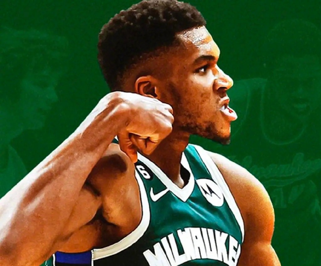 关于雄鹿擒森林狼,取得十二连胜的信息 关于雄鹿擒森林狼,取得十二连胜的信息