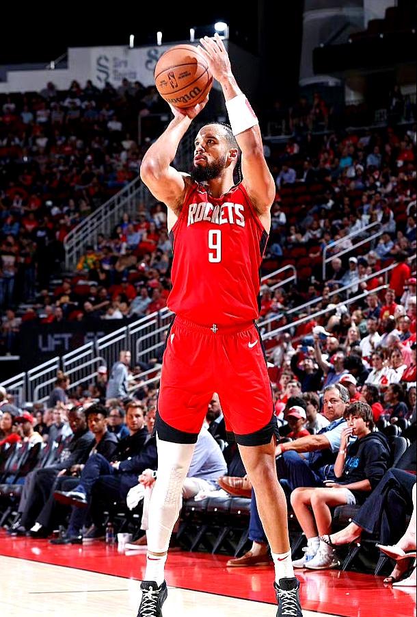 火箭横扫爵士,取得大胜 火箭横扫爵士,取得大胜