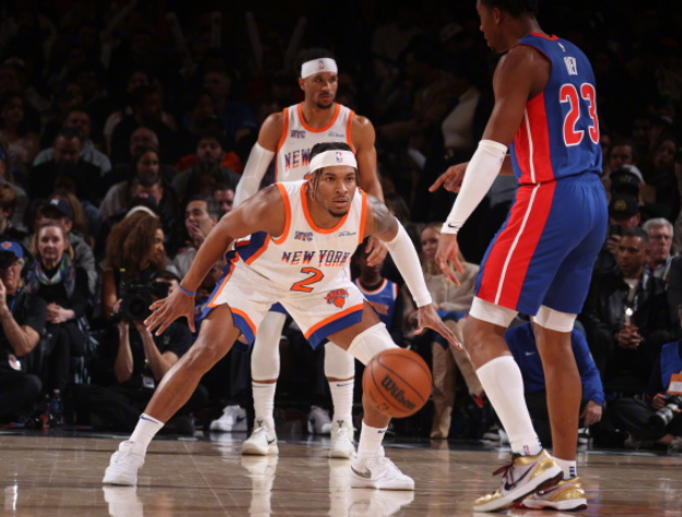 活塞大胜尼克斯,保持竞争力 活塞大胜尼克斯,保持竞争力