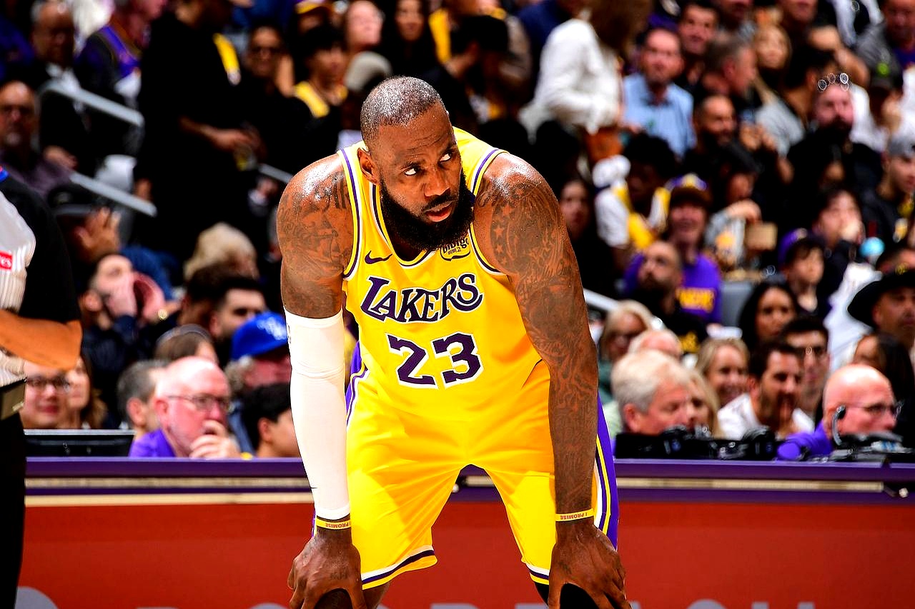 猛龙负湖人,戈贝尔大号双铁 猛龙负湖人,戈贝尔大号双铁