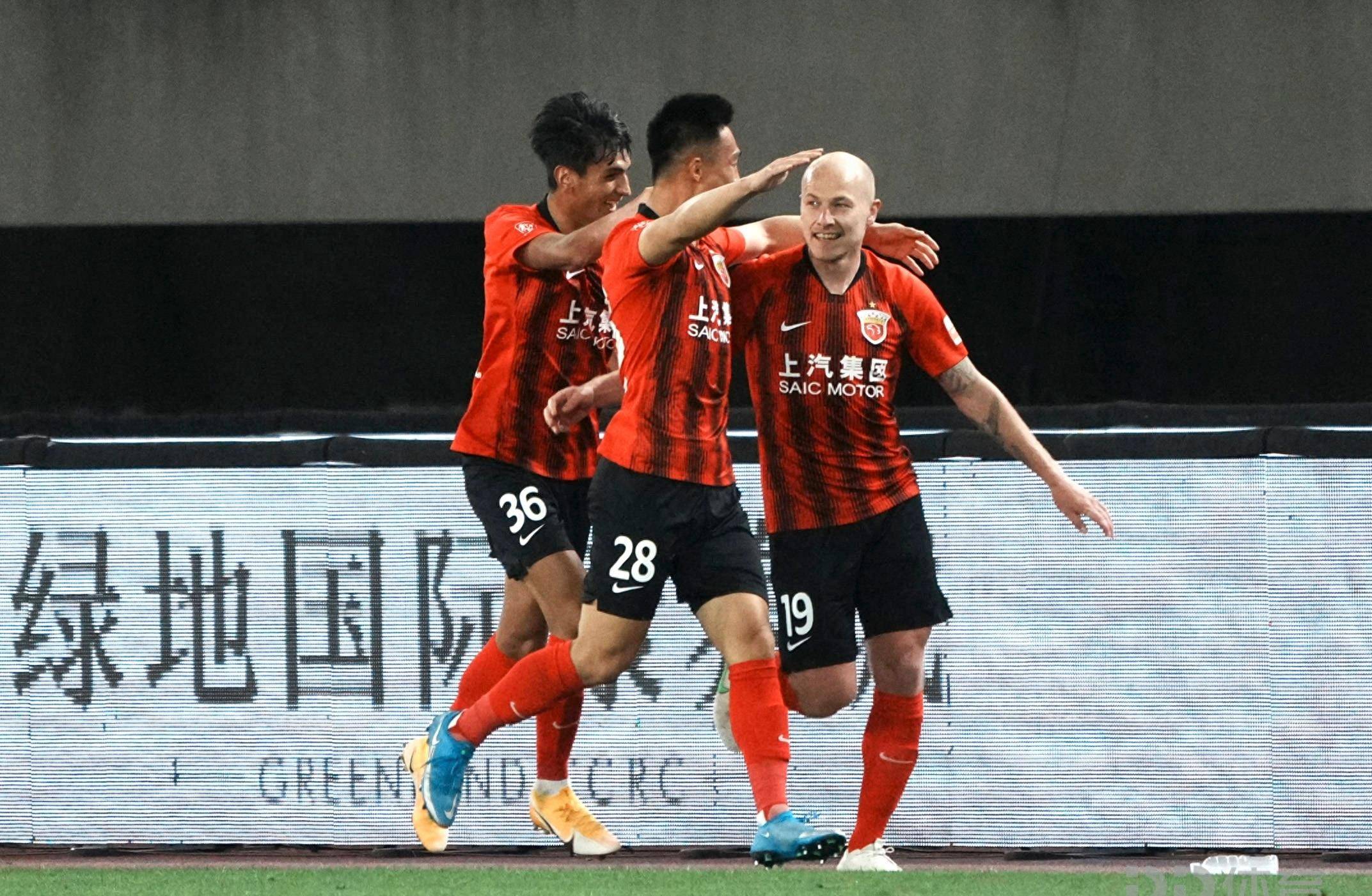 关于上海上港在中超联赛中获得惊险胜利的信息 关于上海上港在中超联赛中获得惊险胜利的信息